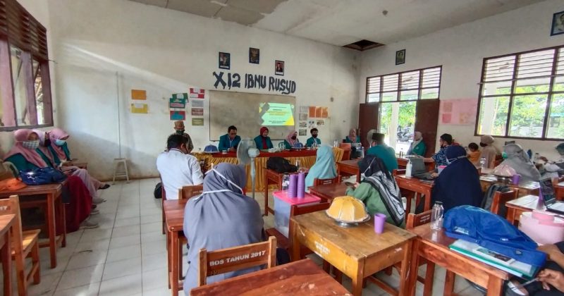 Implementasi Tridharma PT: FKIP UMMA Gelar Kembali Kegiatan Pengabdian Kepada Masyarakat